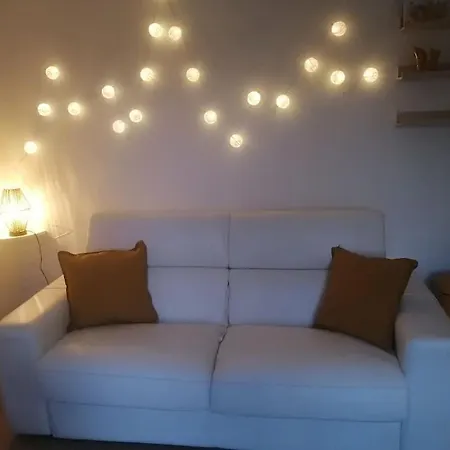 Les Petites Poules Tatil Evi *