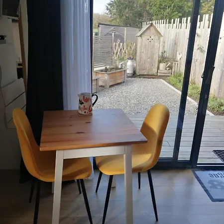 Les Petites Poules *