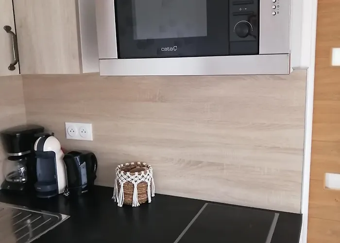 Les Petites Poules Дом отдыха *